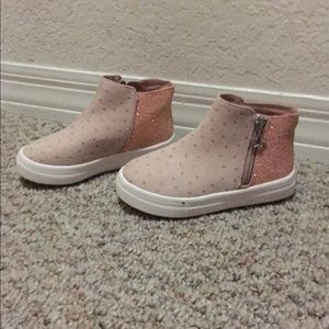Girls pink boots